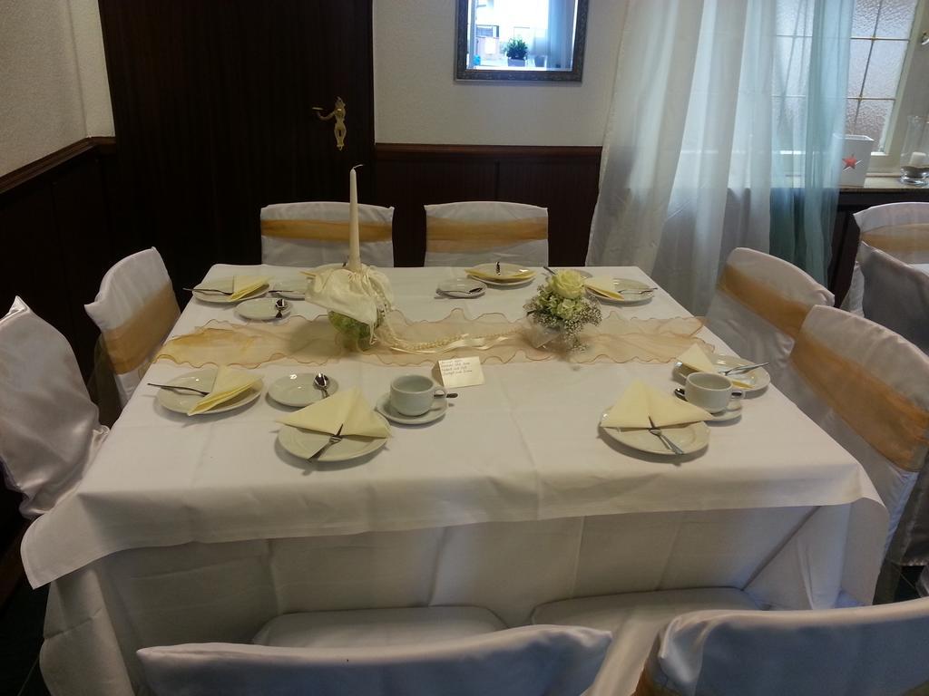 Hotel Specht Witten Bagian luar foto